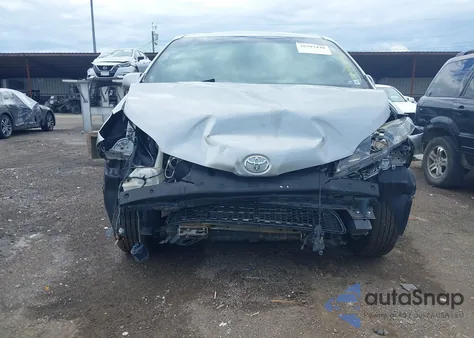 2016 Toyota Sienna Xle 8 Passenger из США, поврежденный, VIN 5TDYK3DC5GS760841